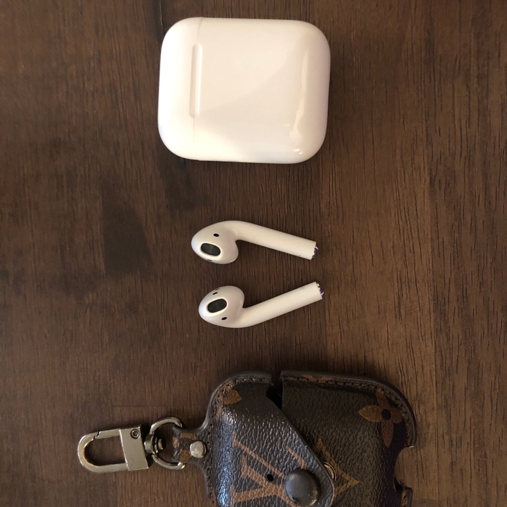 Apple AirPods 2 gen